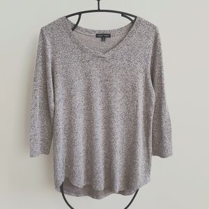 moa moa * v neck 3/4 sleeve super soft sweater